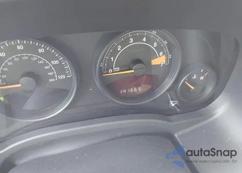 2015 Jeep Patriot Latitude z USA, uszkodzony, nr VIN 1C4NJRFB3FD189910